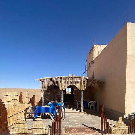 Tifinagh Guest House Merzouga Bagian luar foto