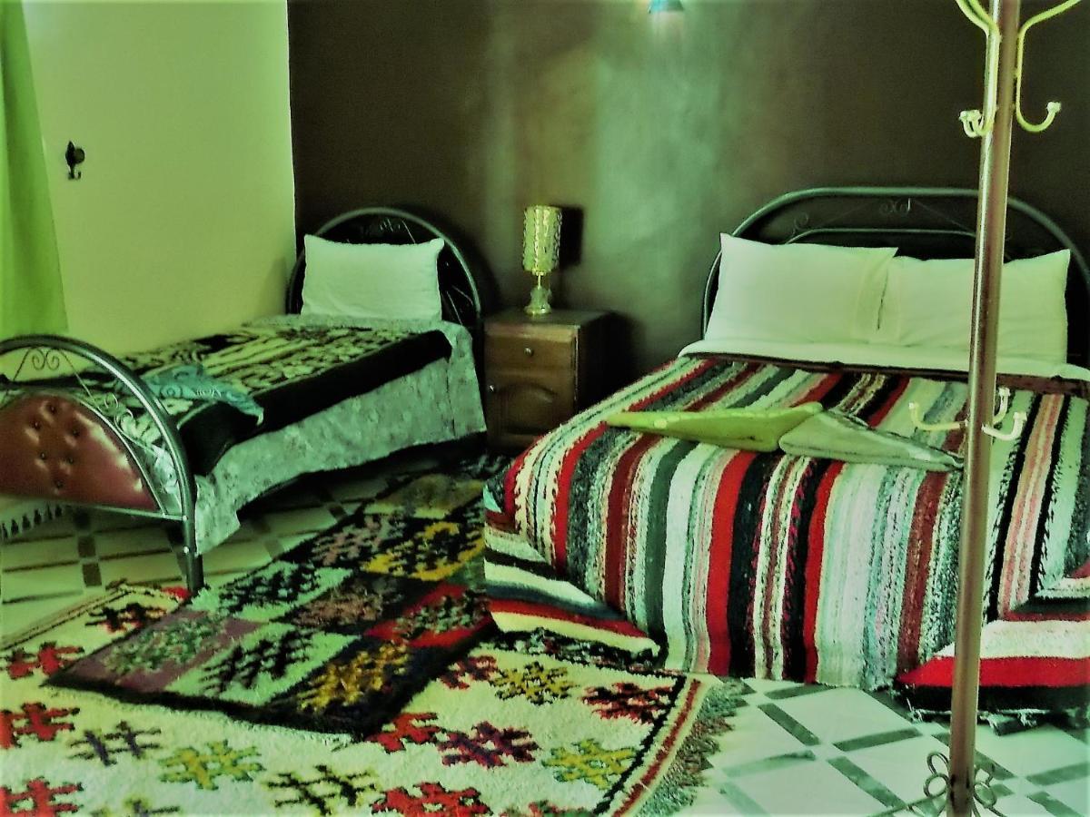 Tifinagh Guest House Merzouga Bagian luar foto
