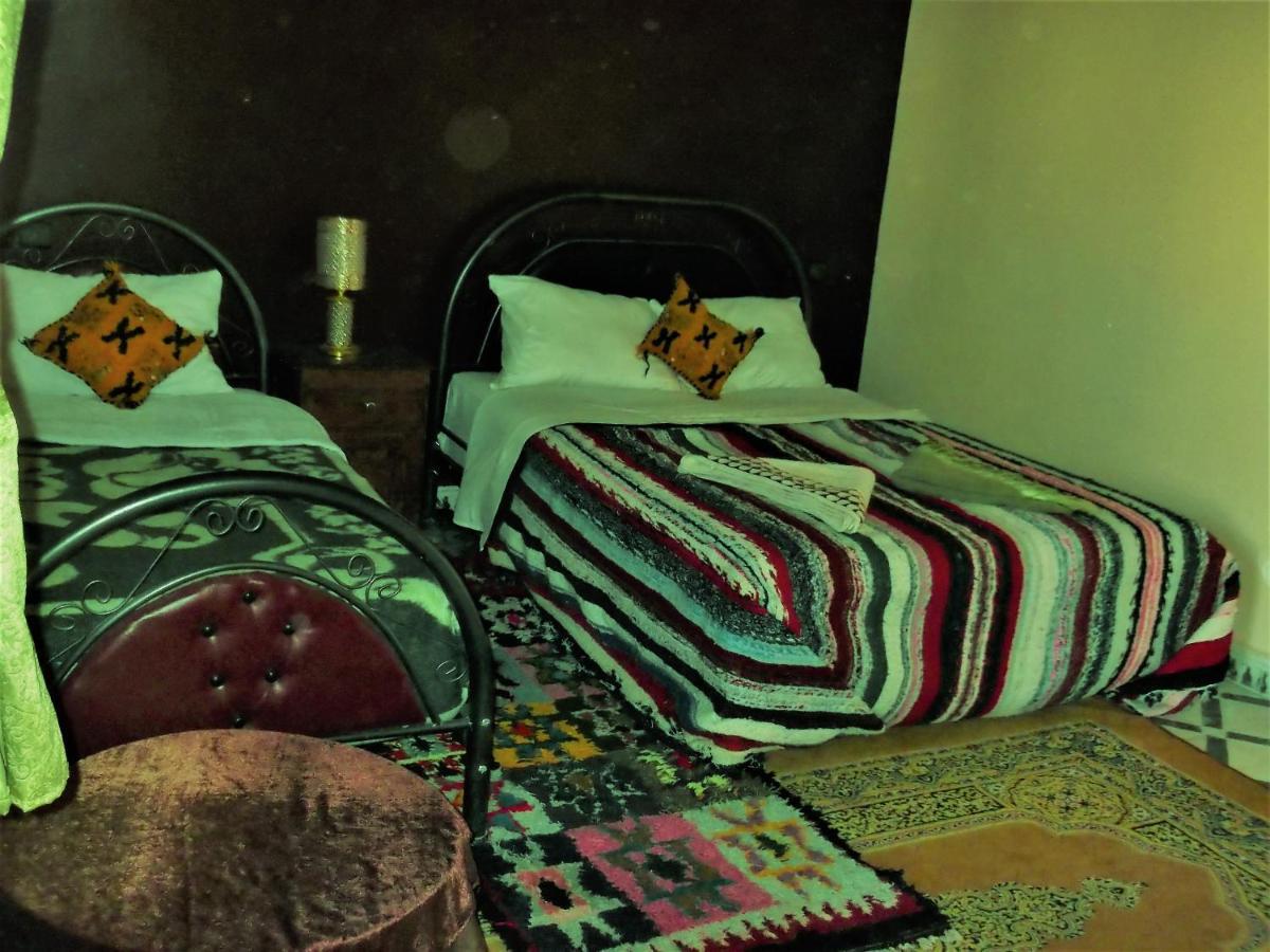 Tifinagh Guest House Merzouga Bagian luar foto