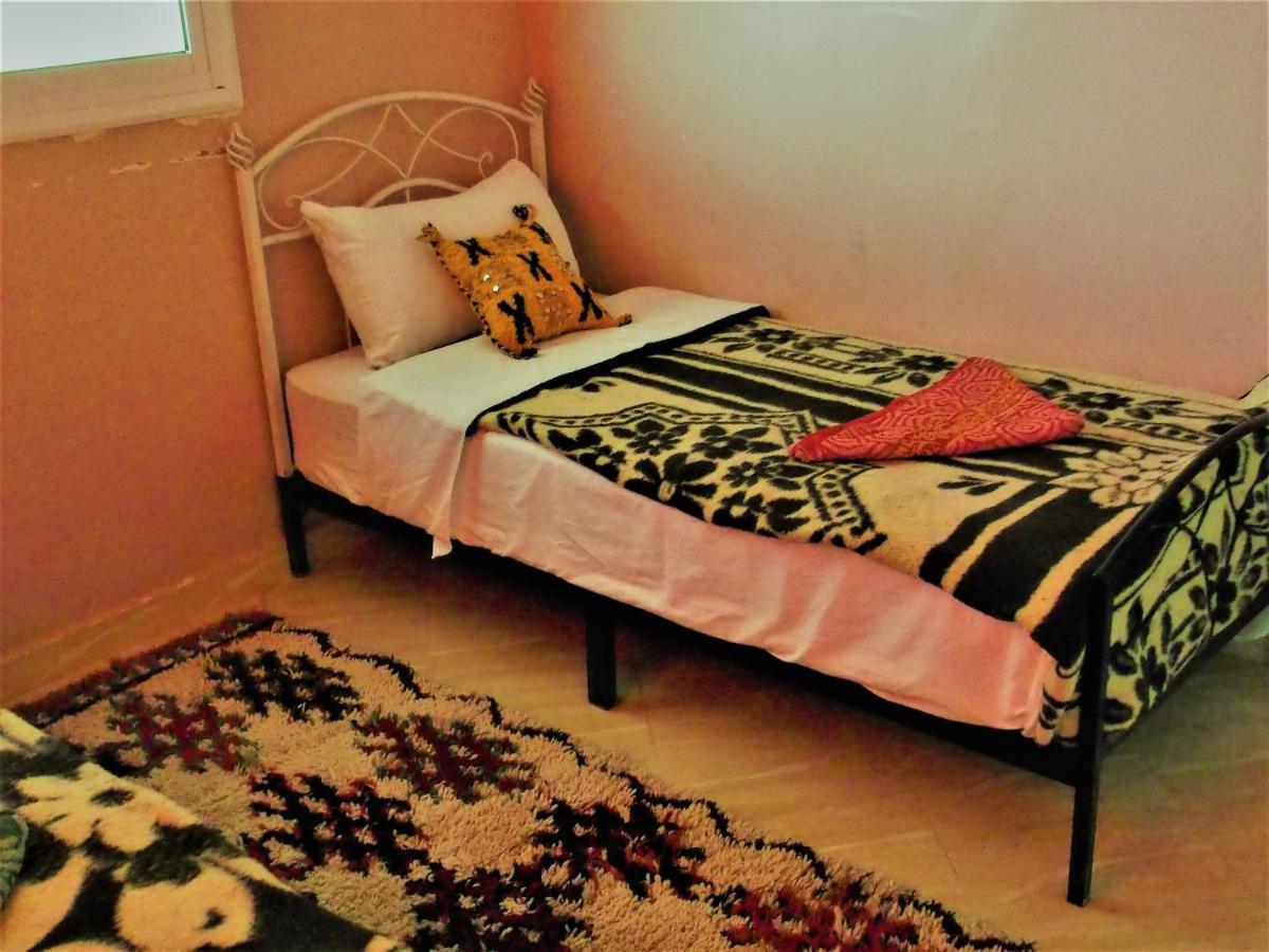 Tifinagh Guest House Merzouga Bagian luar foto