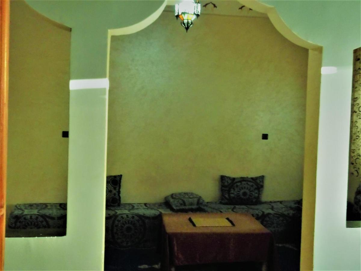 Tifinagh Guest House Merzouga Bagian luar foto