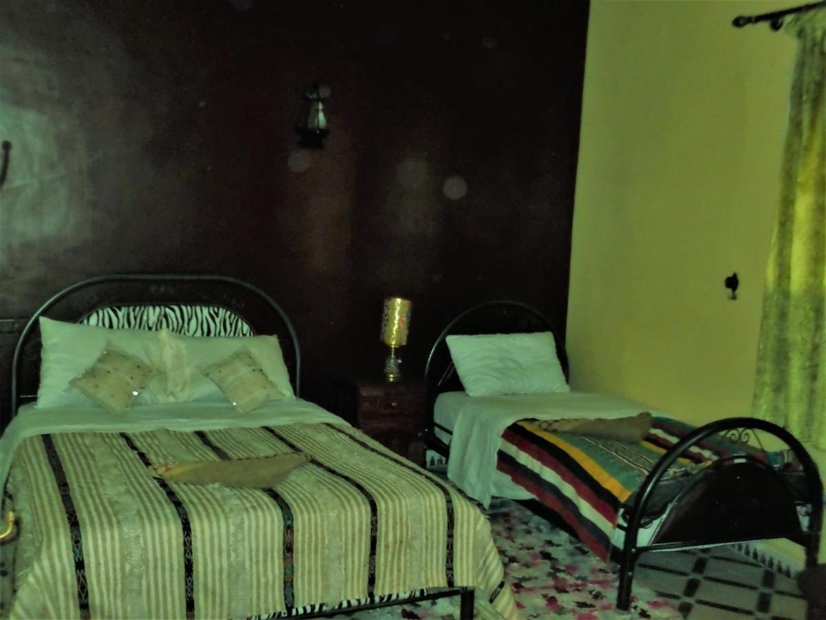 Tifinagh Guest House Merzouga Bagian luar foto