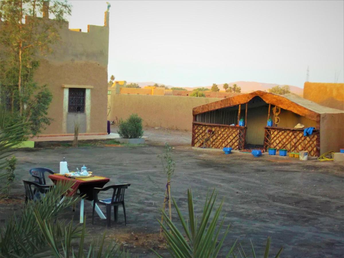 Tifinagh Guest House Merzouga Bagian luar foto