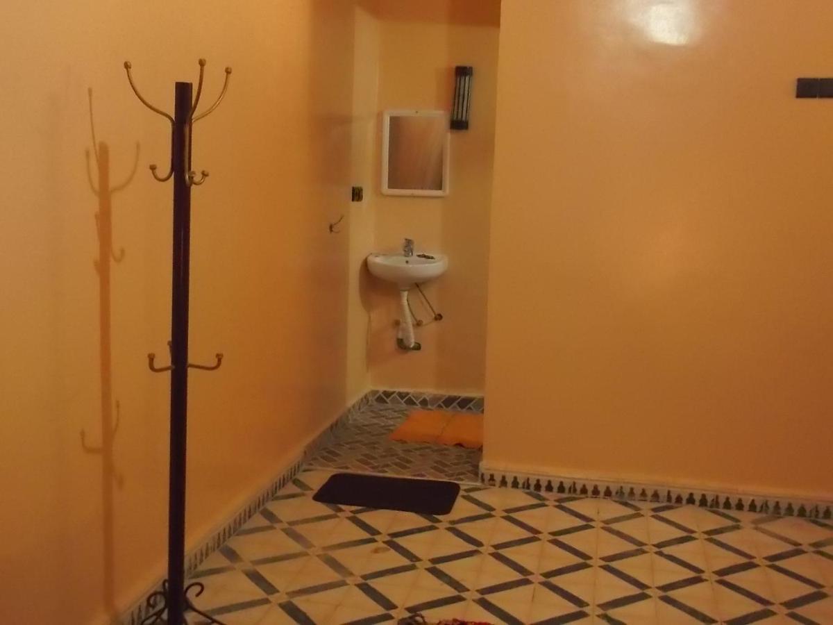 Tifinagh Guest House Merzouga Bagian luar foto
