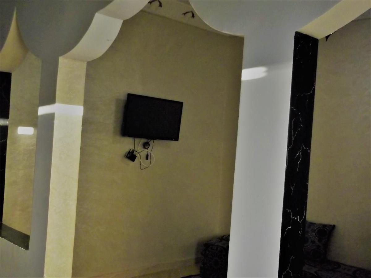 Tifinagh Guest House Merzouga Bagian luar foto