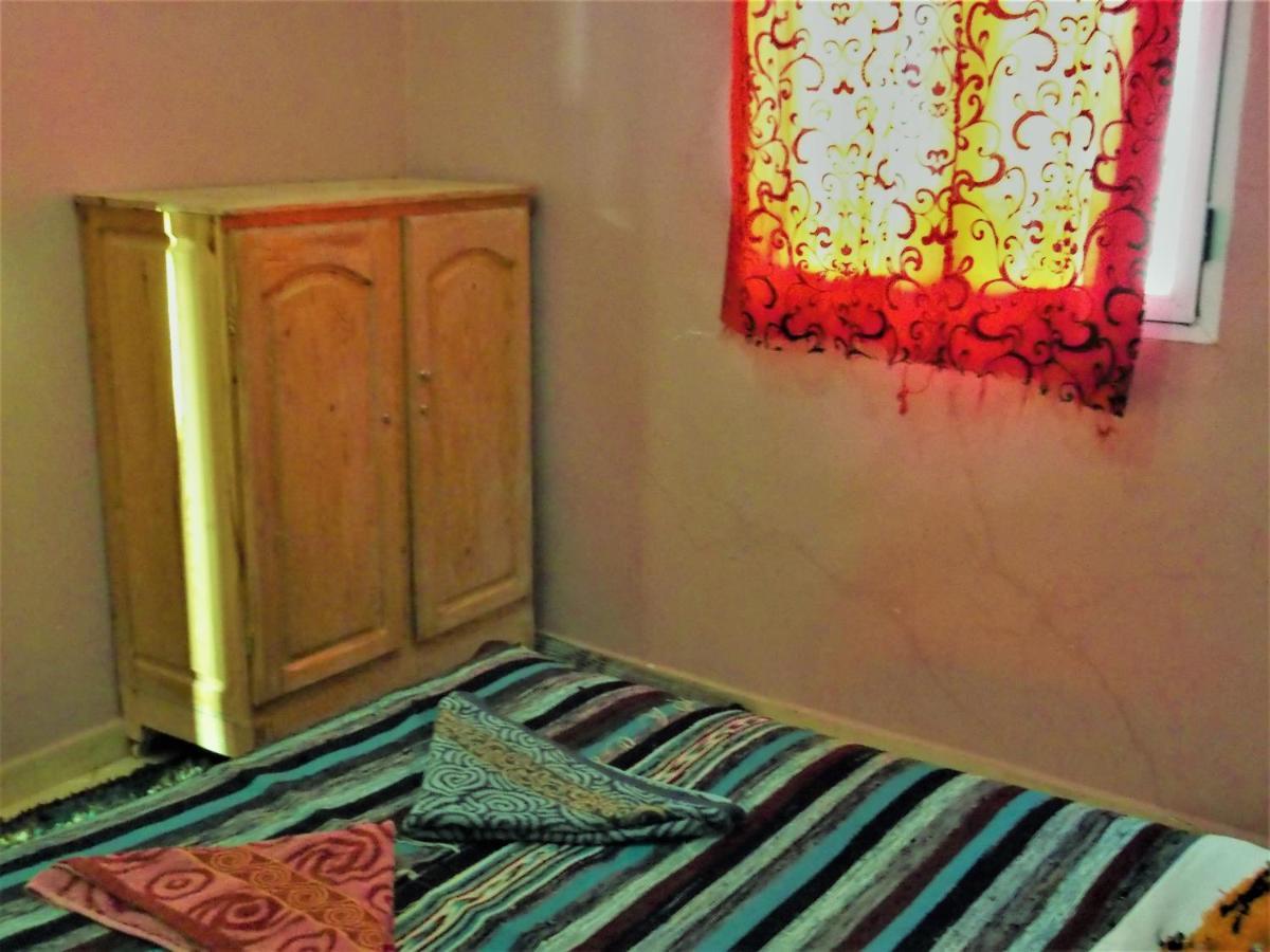 Tifinagh Guest House Merzouga Bagian luar foto
