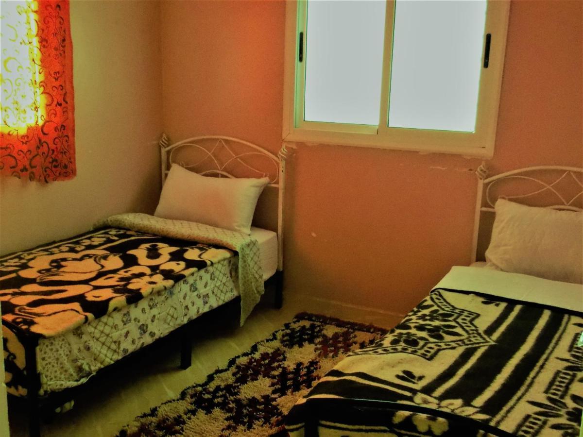 Tifinagh Guest House Merzouga Bagian luar foto