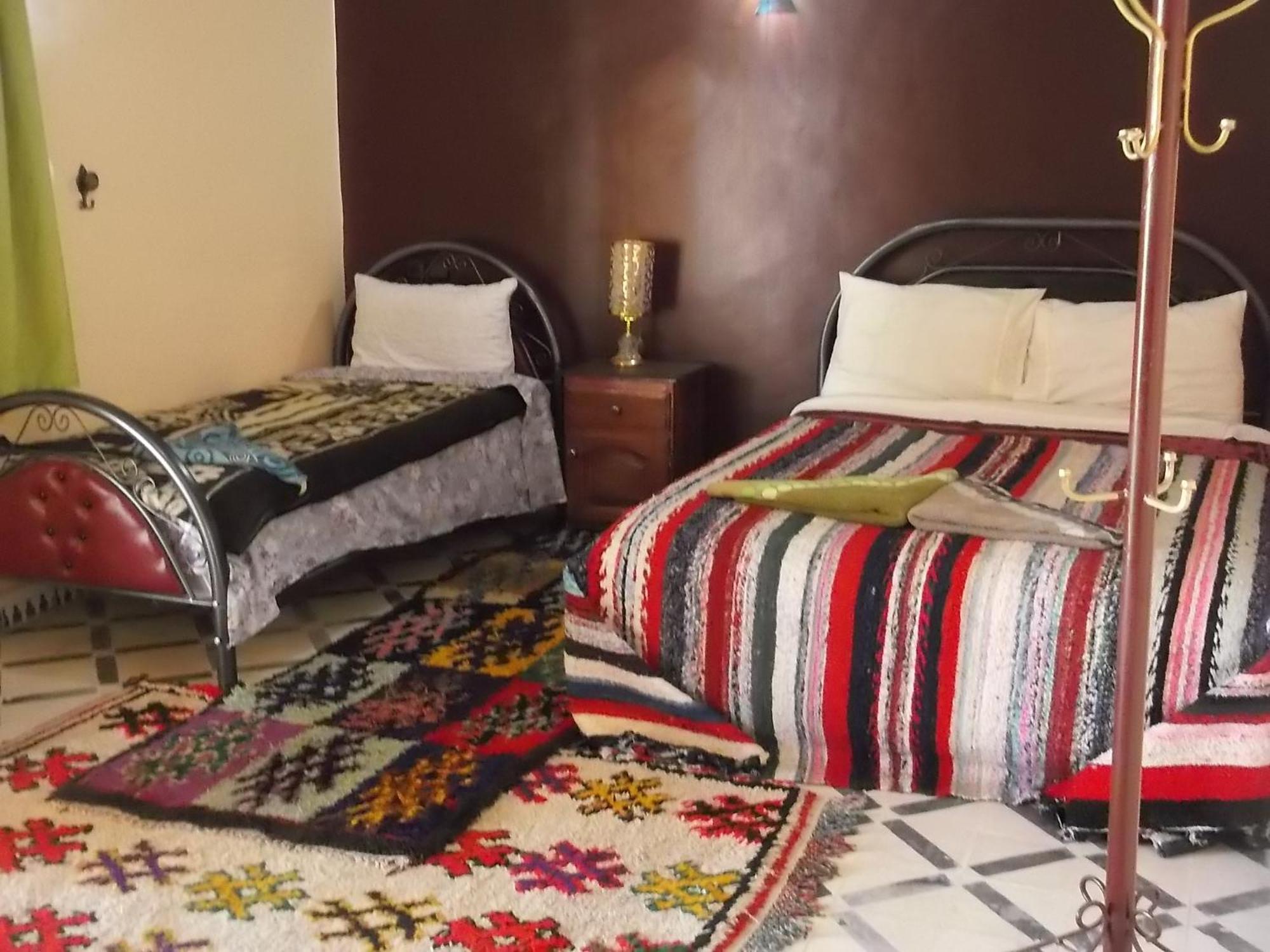 Tifinagh Guest House Merzouga Bagian luar foto